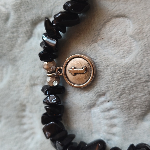 ⭐ 10 /$10 Black obsidian initial T stone stretchy bracelet - Picture 2 of 5